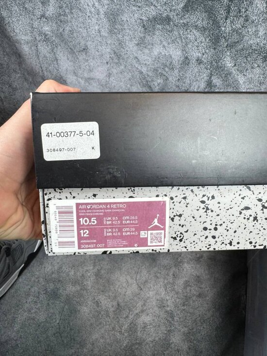 Size 10.5 | Jordan 4 Cool Grey With Box | Pre-Owned main image 4